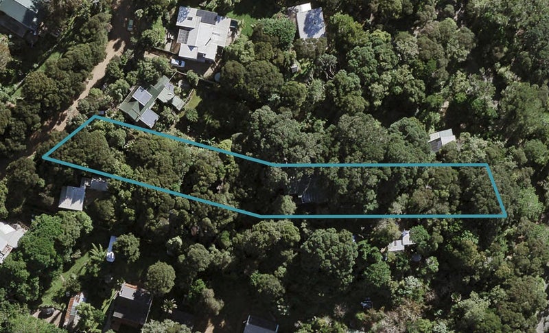 3 Hillside Road, Ostend, Waiheke Island - Carousel 1