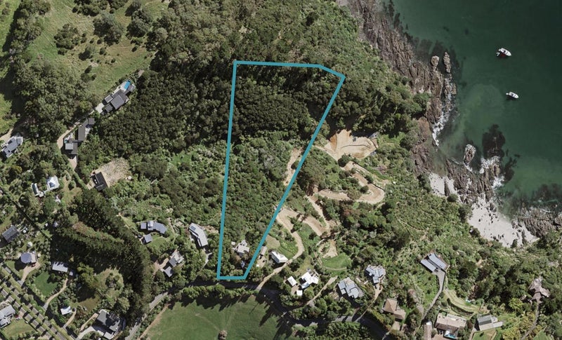 316 Sea View Road, Ostend, Waiheke Island - Carousel 1