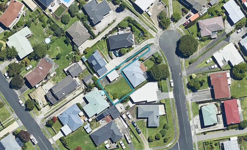 22A Warwick Place, Brookfield, Tauranga - Carousel 1