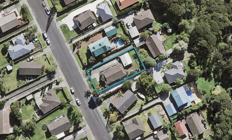 83 Lynn Road, Bayview, Auckland - Carousel 1