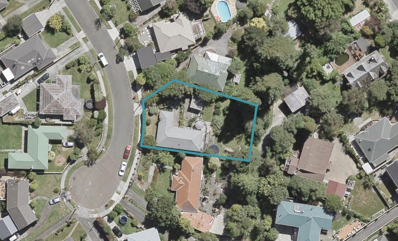 52 Dowling Grove, Silverstream, Upper Hutt - Carousel 1