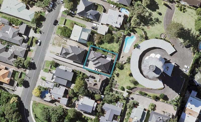 14A Sylvan Park Avenue, Milford, Auckland - Carousel 1