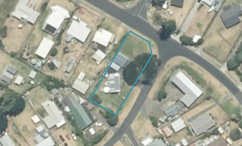 21 Centreway Road, Port Waikato, Port Waikato - Carousel 1