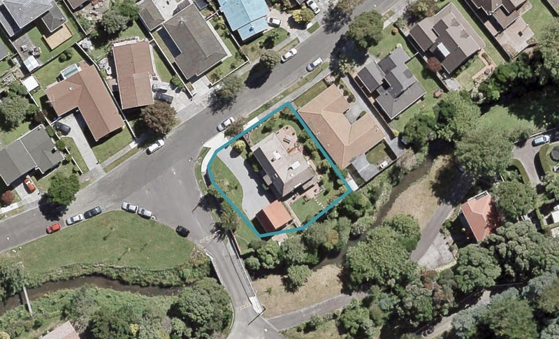 14 Hamerton Street, Naenae, Lower Hutt - Carousel 1