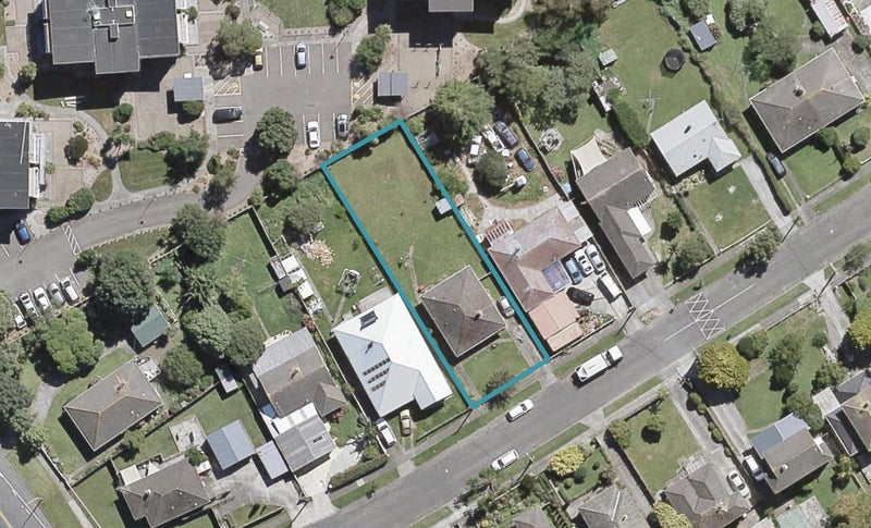 7 Peck Street, Taita, Lower Hutt - Carousel 1