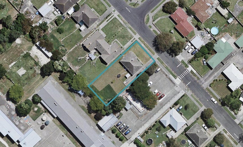 13 Barnard Avenue, Maraenui, Napier - Carousel 1