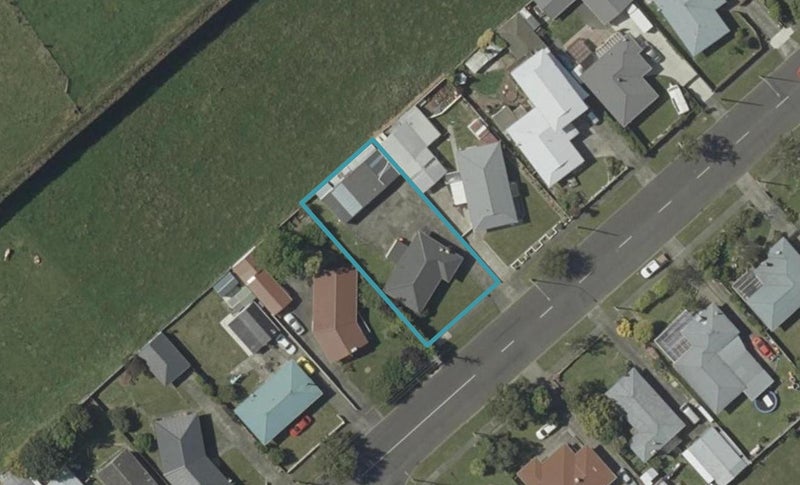 37 Benmore Avenue, Cloverlea, Palmerston North - Carousel 1