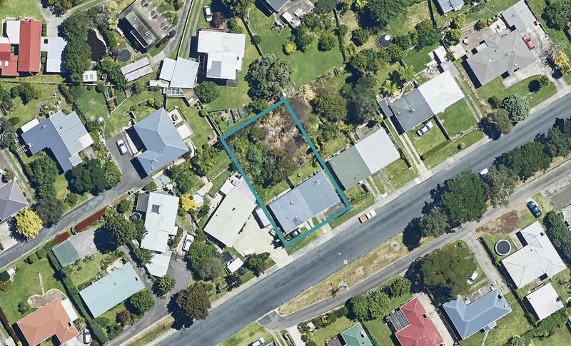 18 Kingswood Road, Brookfield, Tauranga - Carousel 1