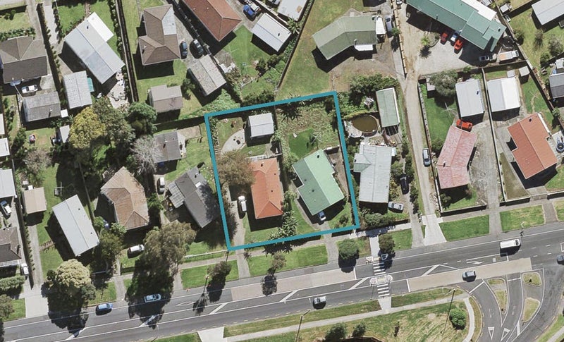 201/587 Massey Road, Mangere, Auckland - Carousel 1
