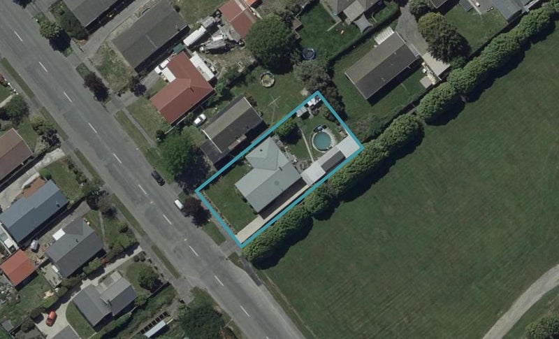 186 Hendersons Road, Hoon Hay, Christchurch - Carousel 1