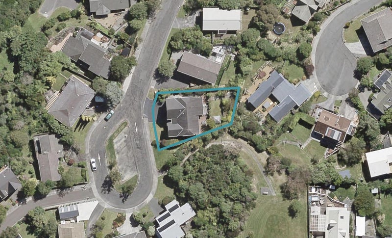 9 Penny Lane, Silverstream, Upper Hutt - Carousel 1