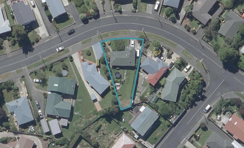 76 Gilkison Street, Halfway Bush, Dunedin - Carousel 1