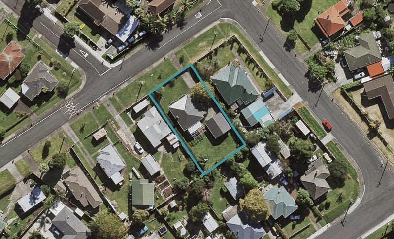 2/7 Nelson Street, Papakura, Auckland - Carousel 1