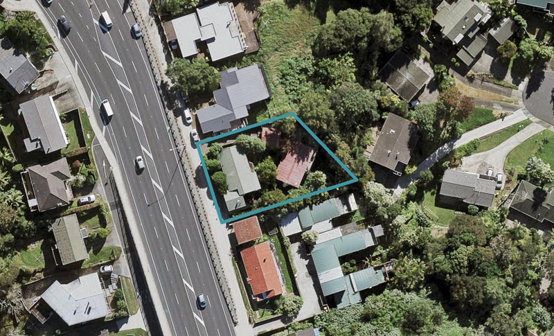1/633 Glenfield Road, Totara Vale, Auckland - Carousel 1