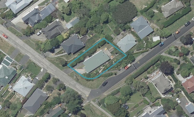 30 Falcon Street, Kaikorai, Dunedin - Carousel 1