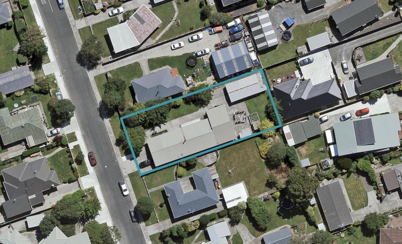 17 Carlyle Street, Hawthorndale, Invercargill - Carousel 1