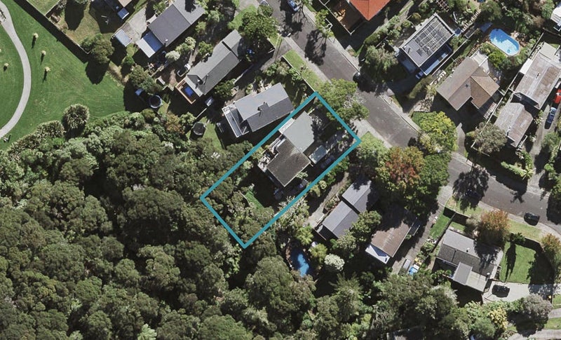 1/48 Simon Ellice Drive, Bayview, Auckland - Carousel 1