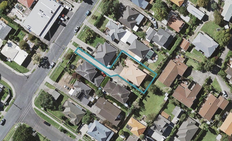 60A Eversleigh Road, Belmont, Auckland - Carousel 1