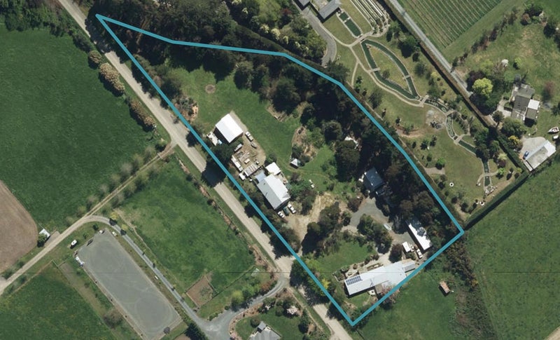 121 CLOVER RD EAST, Hope, Tasman - Carousel 1