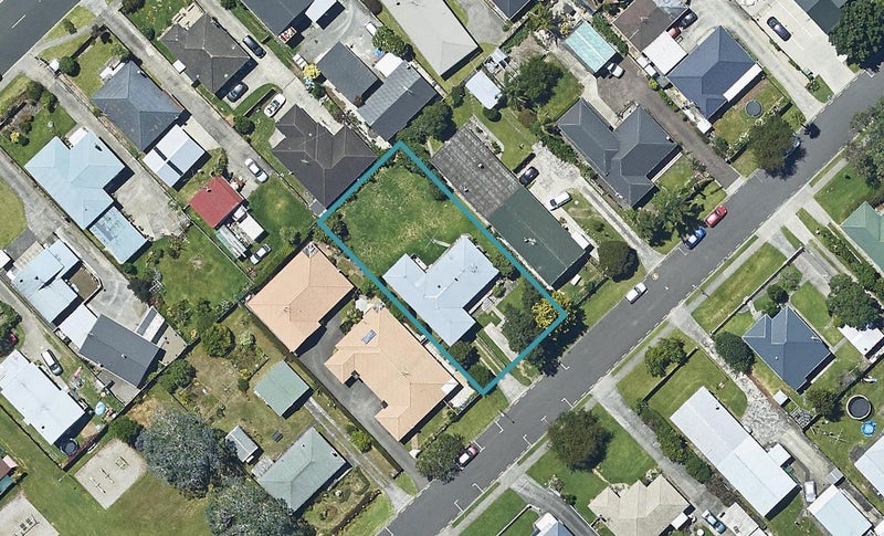15 Rimu Street, Gate Pa, Tauranga - Carousel 1
