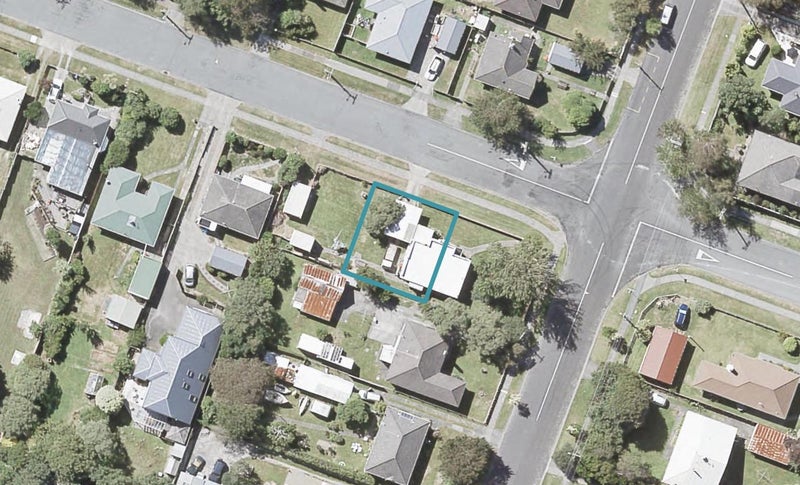 19 Faulke Avenue, Wainuiomata, Lower Hutt - Carousel 1