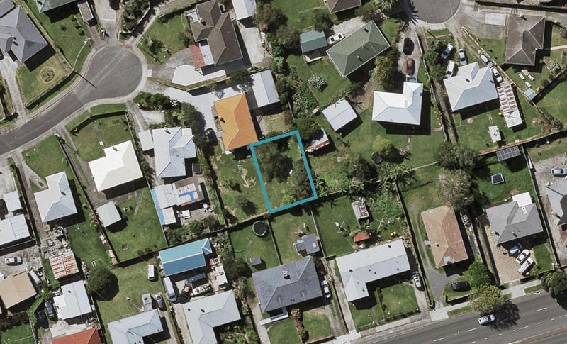 9B Grundy Place, Otara, Auckland - Carousel 1