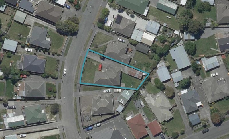 6 Tauiwi Crescent, Hei Hei, Christchurch - Carousel 1