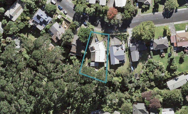 20 Rosecamp Road, Beach Haven, Auckland - Carousel 1