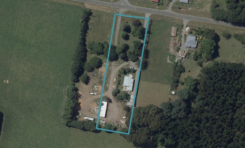 65 Edwards Street, Kimbolton, Feilding - Carousel 1