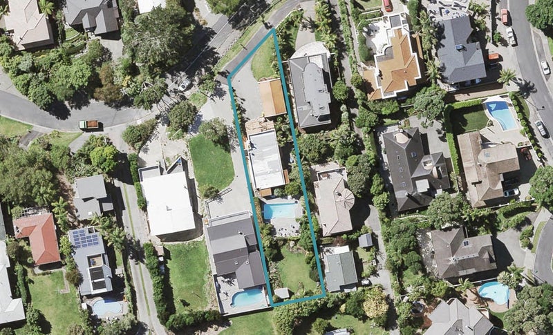 84 Park Rise, Campbells Bay, Auckland - Carousel 1