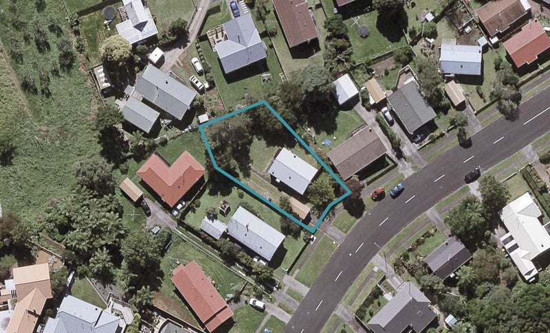 31 Riversdale Drive, Merrilands, New Plymouth - Carousel 1