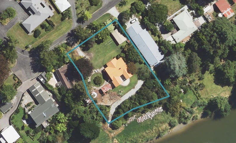 31 Island Road, Whataupoko, Gisborne - Carousel 1