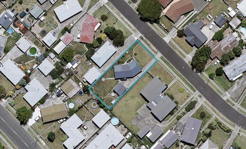 17 Bristol Street, Tamatea, Napier - Carousel 1