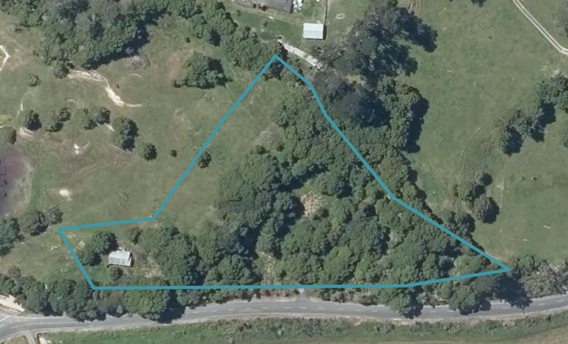 187 Parore Road, PARORE, DARGAVILLE - Carousel 1