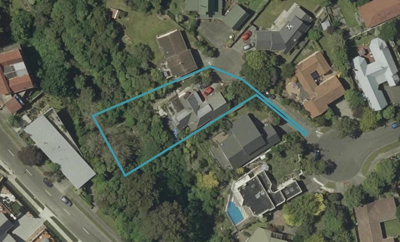 8 Hillgrove Place, Fitzherbert, Palmerston North - Carousel 1