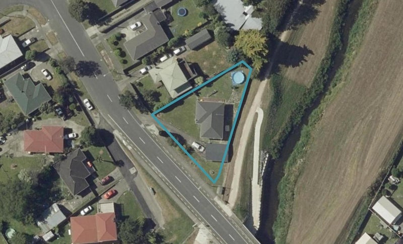 52 Highbury Avenue, Highbury, Palmerston North - Carousel 1