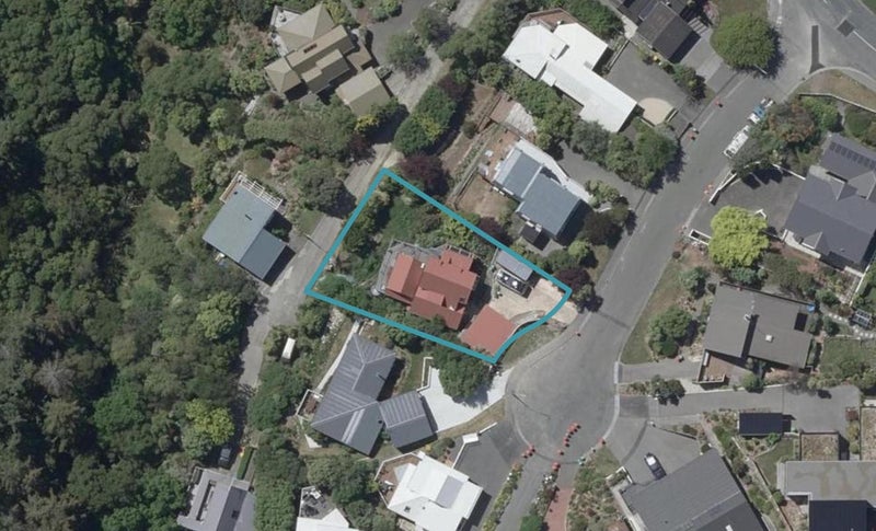 8 Toledo Place, Mount Pleasant, Christchurch - Carousel 1