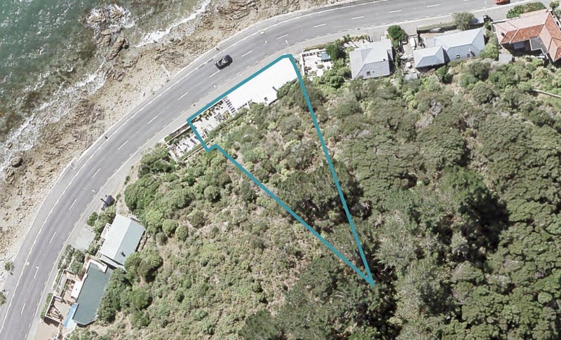 628 Marine Drive, Days Bay, Lower Hutt - Carousel 1