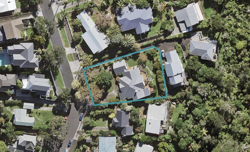 40 Seaview Avenue, Northcote, Auckland - Carousel 1