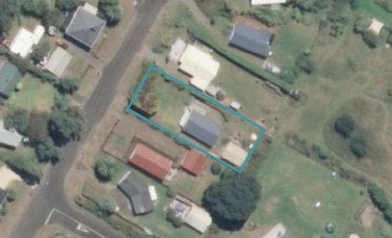 48 Sarah Street, Waikawa Beach, Manakau - Carousel 1