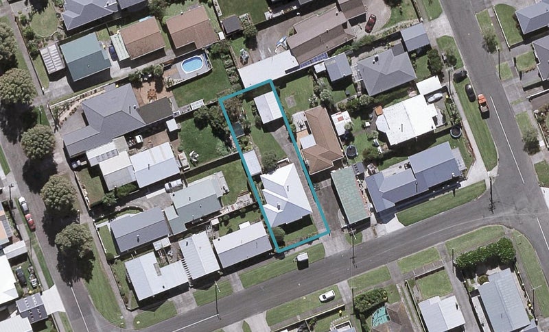 5 Witako Street, Fitzroy, New Plymouth - Carousel 1