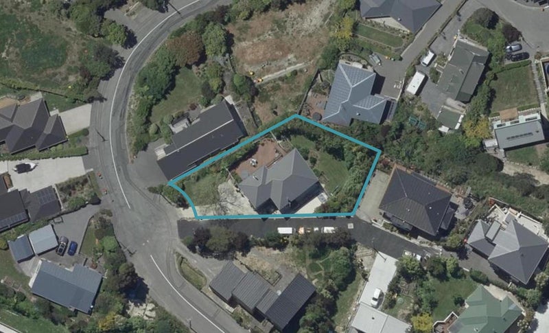 13 Whaka Terrace, Huntsbury, Christchurch - Carousel 1