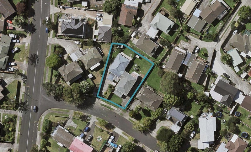 1/4 Courant Place, Clover Park, Auckland - Carousel 1