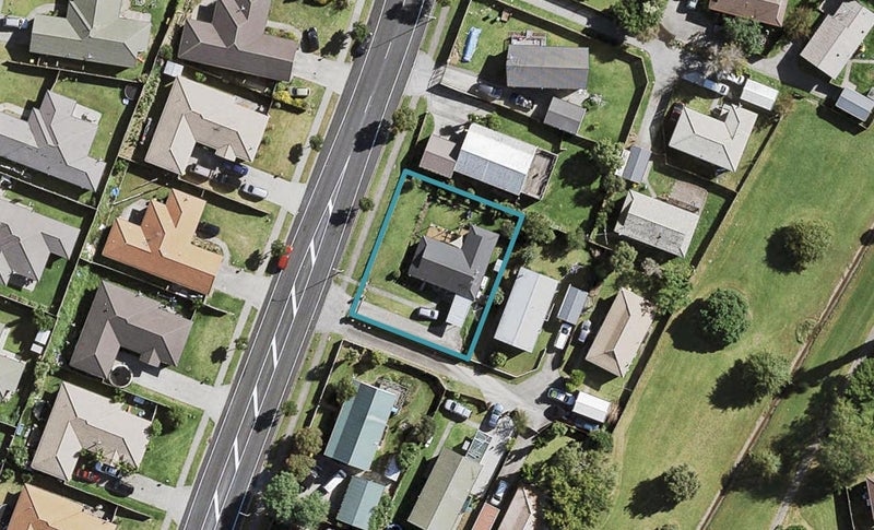 67 Etherton Drive, Weymouth, Auckland - Carousel 1