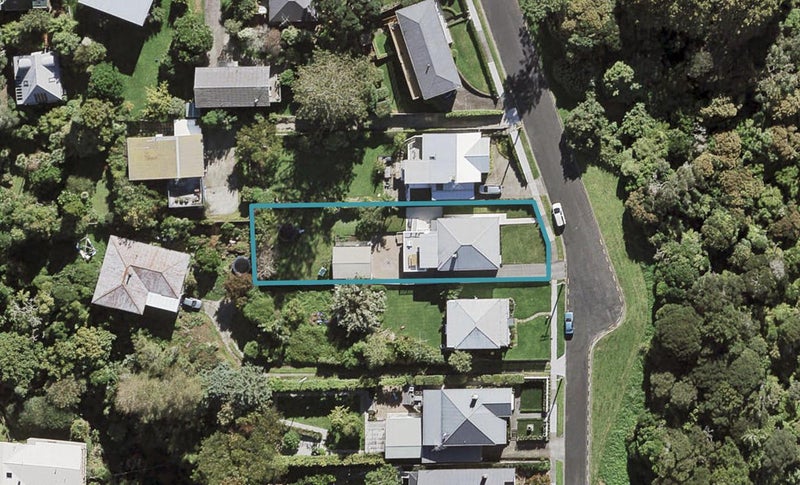 53 Huka Road, Birkenhead, Auckland - Carousel 1