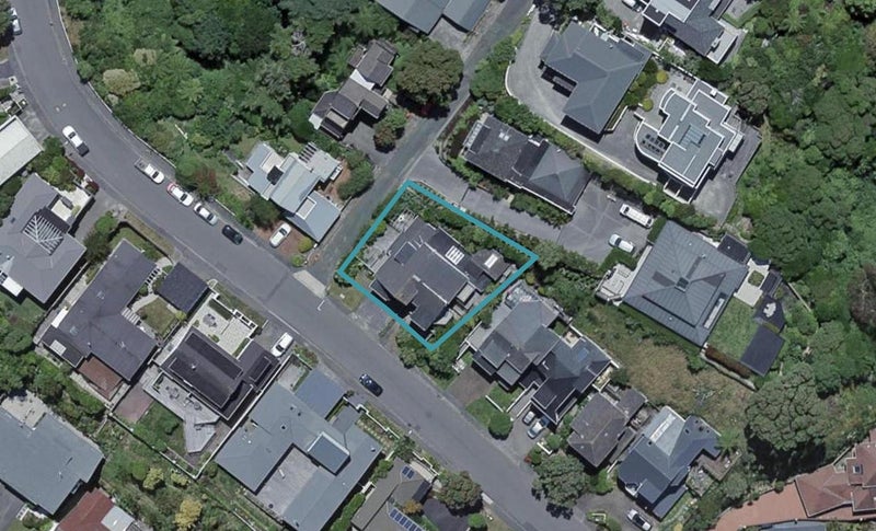 17 Rama Crescent, Khandallah, Wellington - Carousel 1