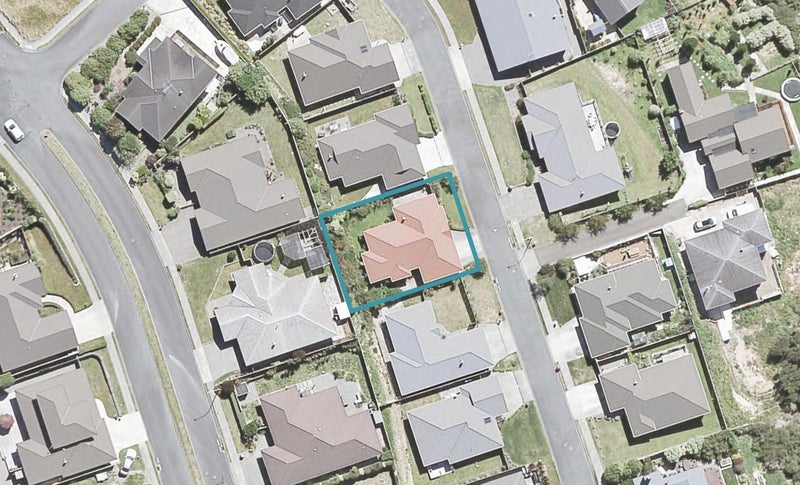 10 McEwen Crescent, Riverstone Terraces, Upper Hutt - Carousel 1