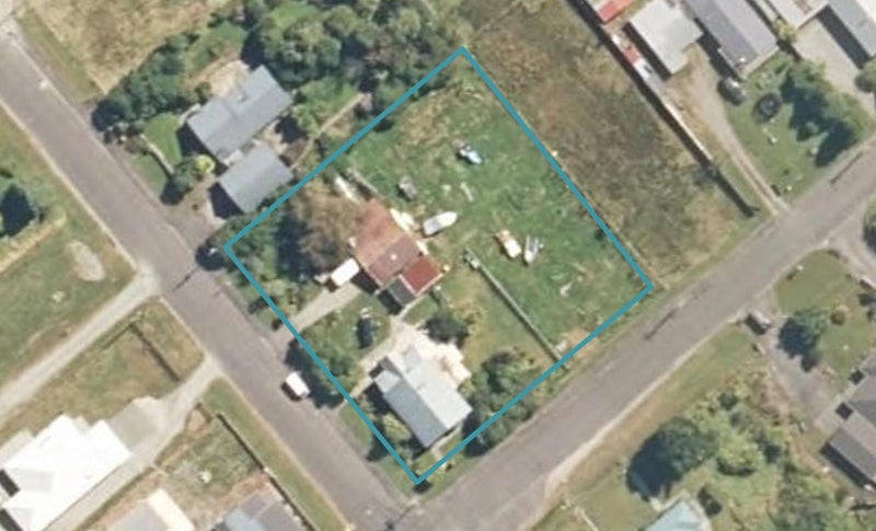 139 Tui Street, Kumara, Greymouth - Carousel 1