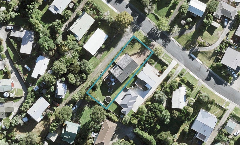 119 Brian Crescent, Stanmore Bay, Whangaparaoa - Carousel 1