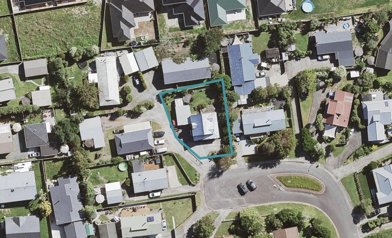 32 Rheingold Place, Huapai, Kumeu - Carousel 1